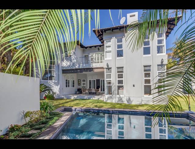 5 BEDROOM HOUSE FOR SALE IN DAINFERN VALLEY ESTATE